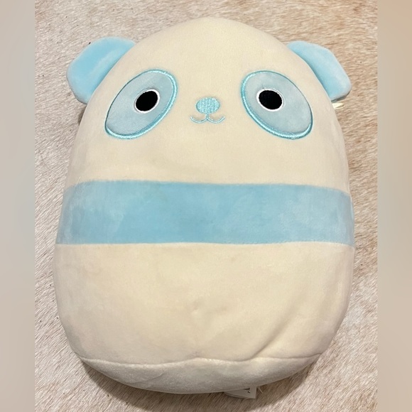 Baby blue and white Sqishmallow - Picture 5 of 5